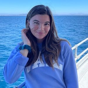 Meet your Posher, Kay